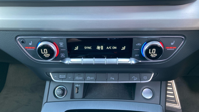 Audi Q5 40 TDI Quattro S Line 5dr S Tronic Diesel Estate